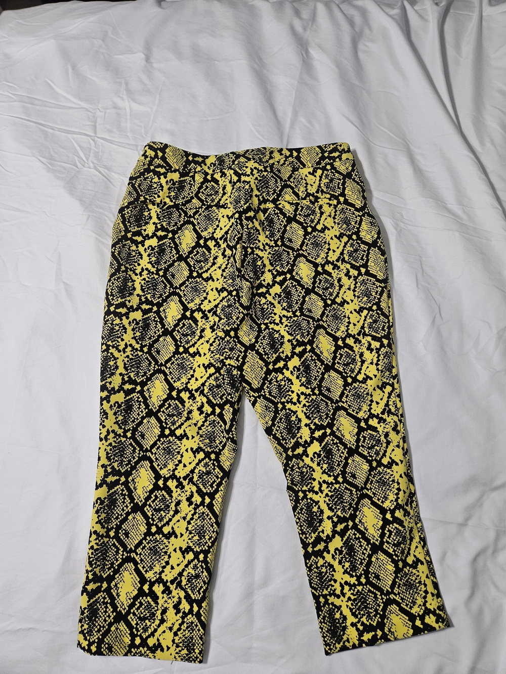 New York & Company Yellow Snake-Print Cropped Wide-Leg Pants - Picture 2 of 10
